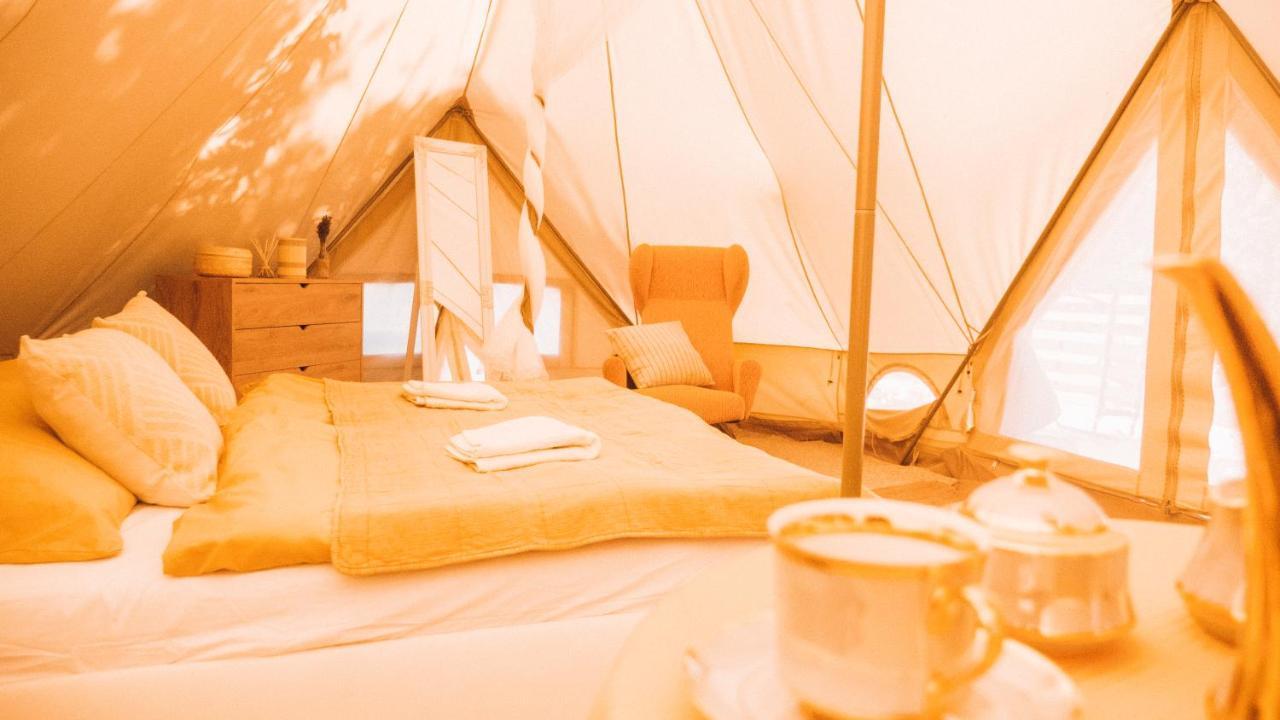 Bozsky Glamp Hotel วาลติตซา ภายนอก รูปภาพ